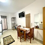 Rori House 1 Апартаменты *