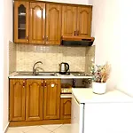 Rori House 1 *