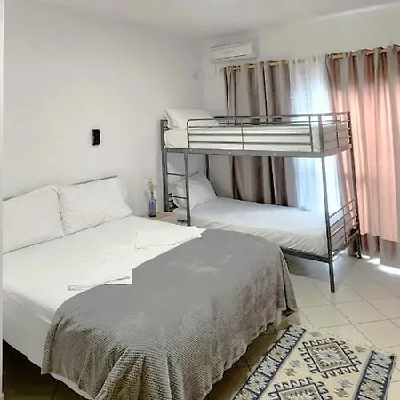 Rori House 1 *